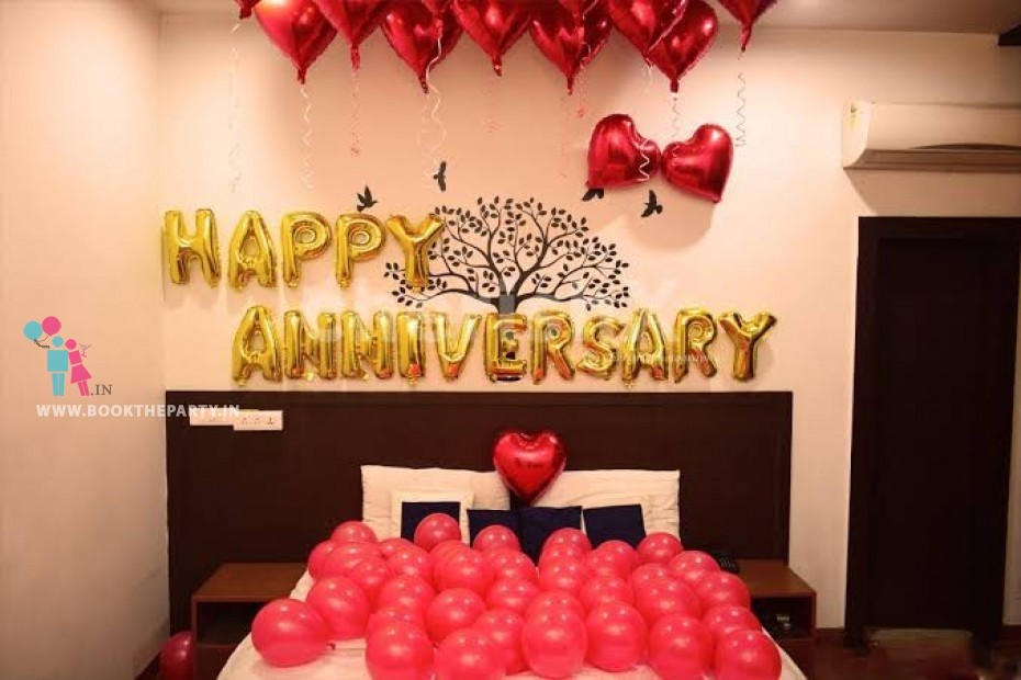Anniversary Decoration with Foil Balloons
