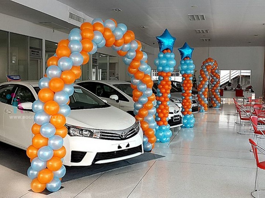 Balloon Decor in Showroom During Festive Season 