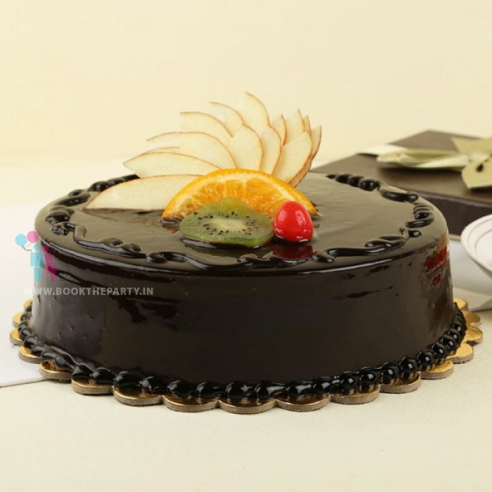 Chocolate N Fruit Duet Cake