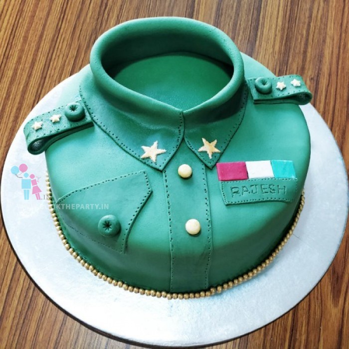 Army Uniform Cake