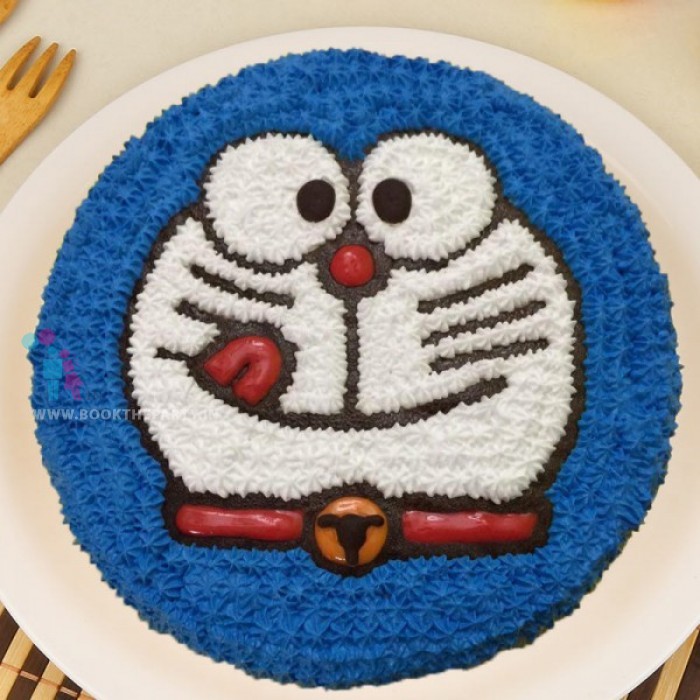 Creamy Doraemon Cake