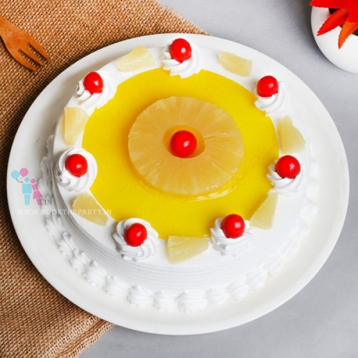 Pineapple Mania Cake