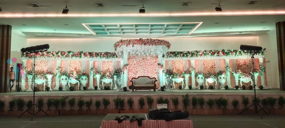 Ring Theme With Flower Pasting 