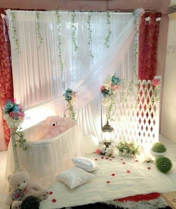 White and White Cradle Theme Decor