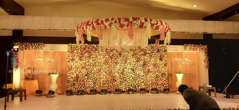 Flower Pasting With Truss Hanging Ceiling 