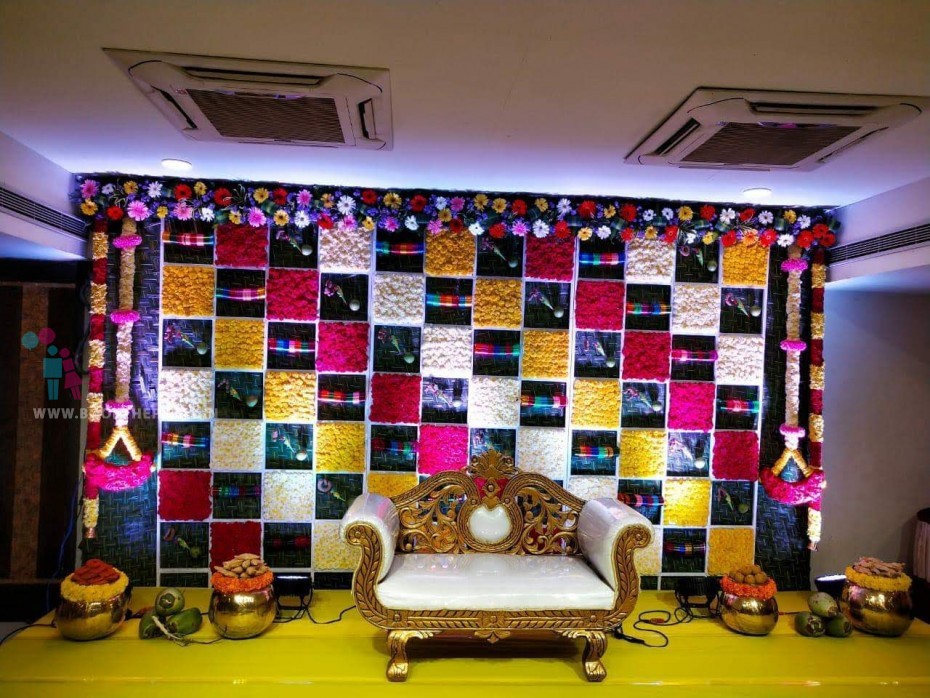 Coconut Mat Backdrop with Checks Frames and Bangles 