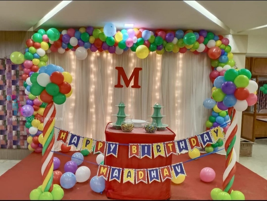 Multi-coloured Balloons and Mirchi Lights 