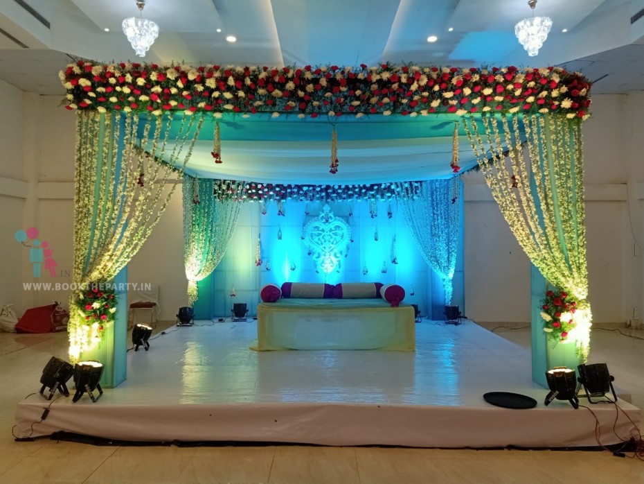 Box Mandapam with Blue Drapes