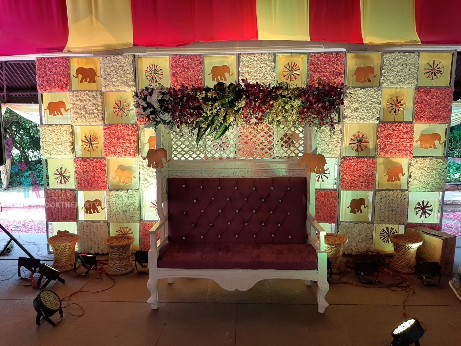 Carnation Flower Pasting with Checks Backdrop