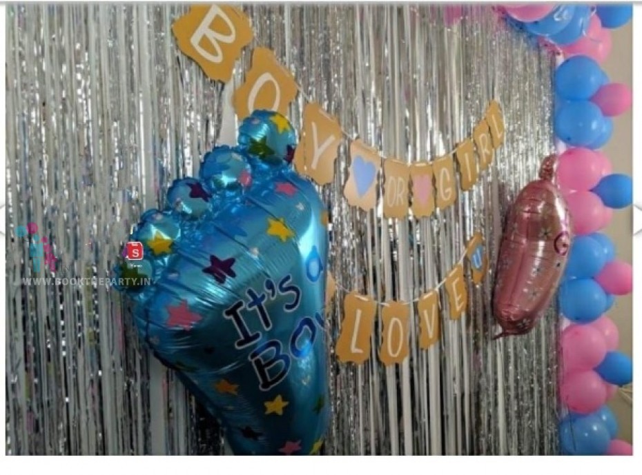 Baby Shower Theme with Foil Balloons 