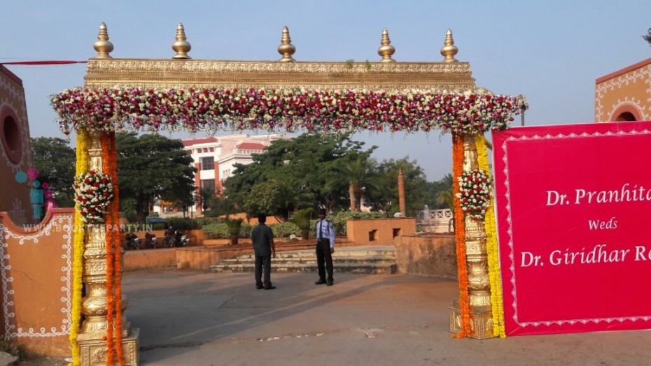 Fiber Namam Mandapam 