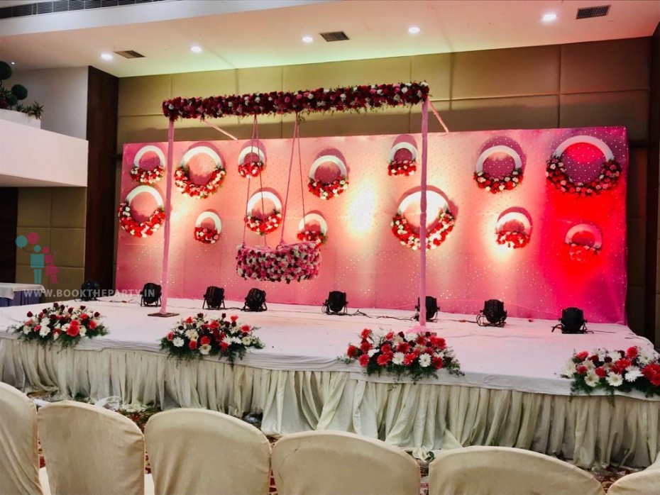 Ring Theme with Cradle Decoration