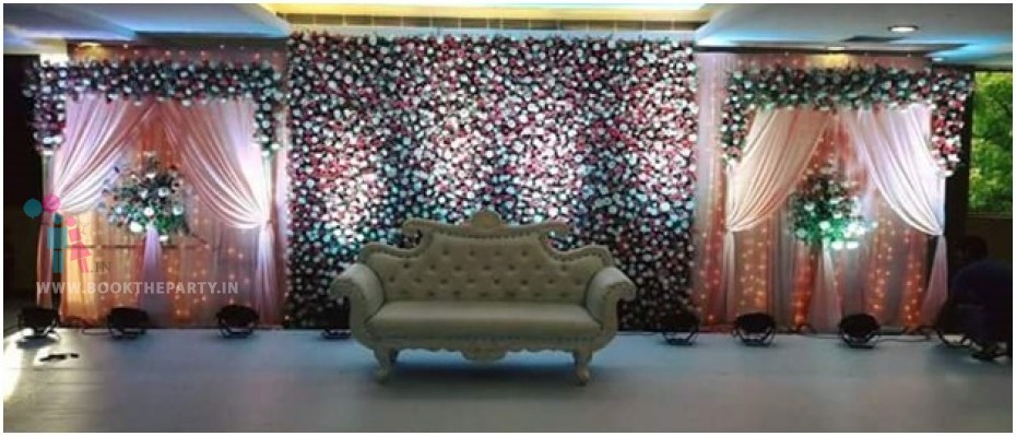 Illuminated Drapes with Flower Pasting Theme 