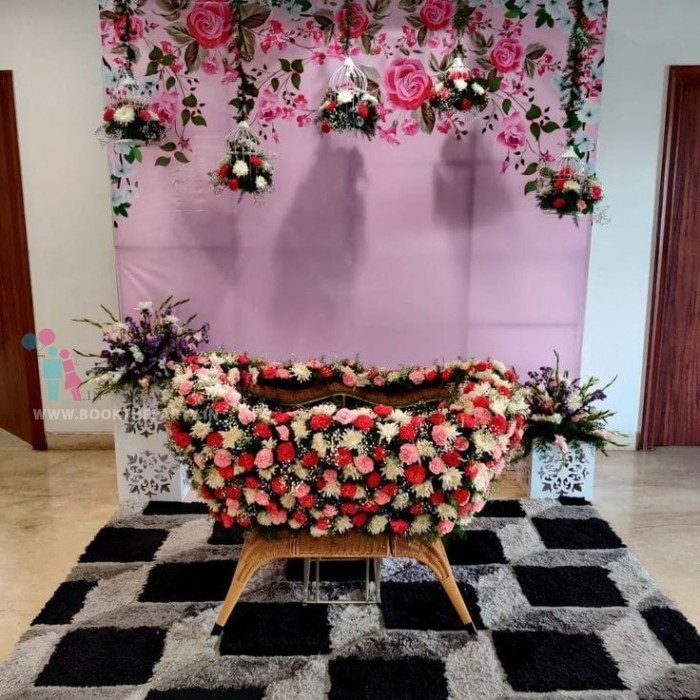 Floral Print Backdrop With Cages & Cradle