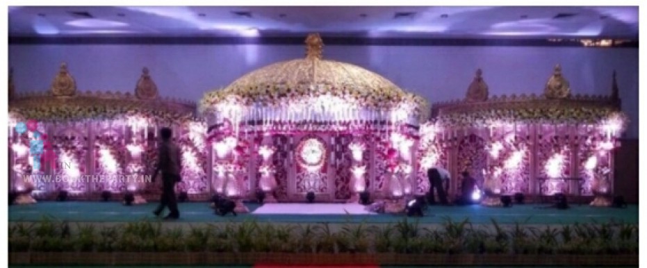 Round Mandapam with Jalli Design 