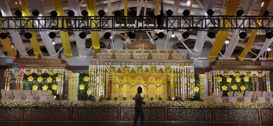 Green Pasting Traditional Mandapam 