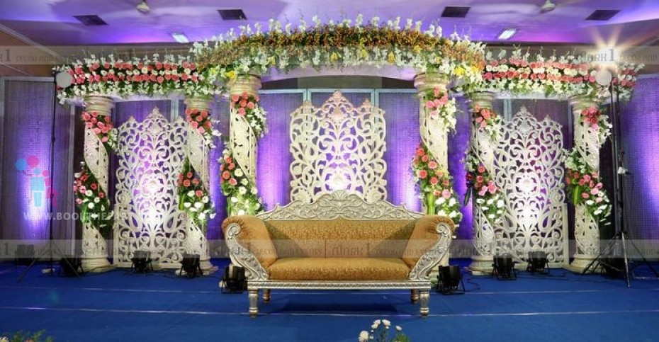 White Fiber Jaali Stage Decoration