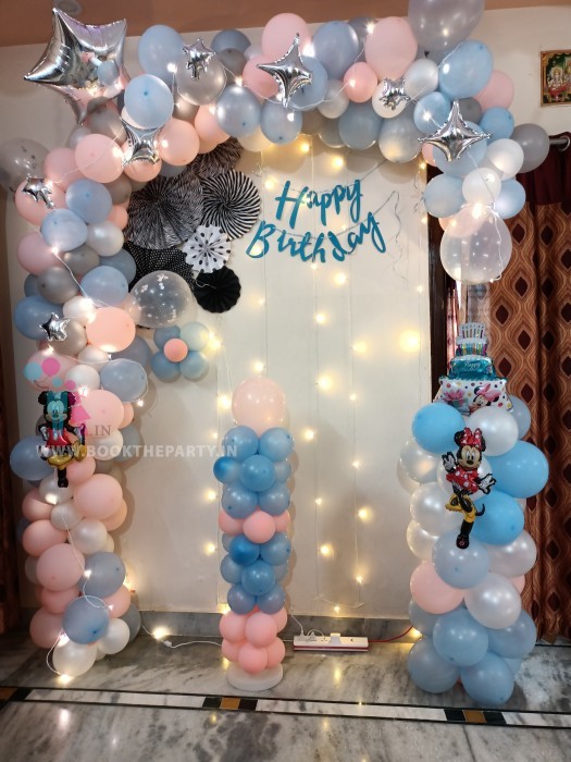 Pink and blue pestal balloons decor 
