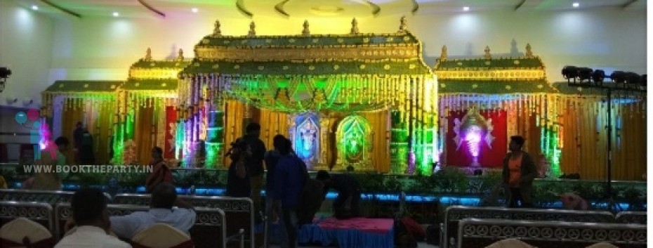 Green Mat with Marigold Decorated Mandapam 