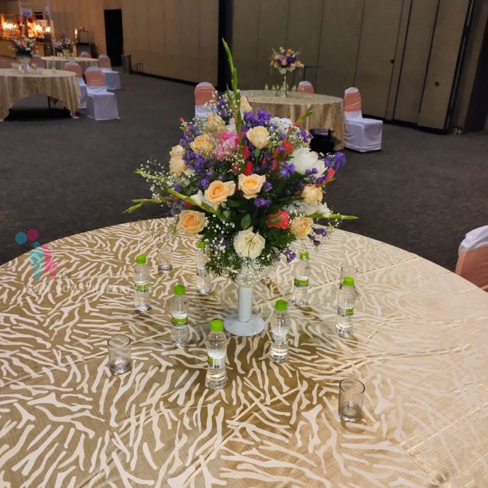 Floral Pasting with Chairs Theme 