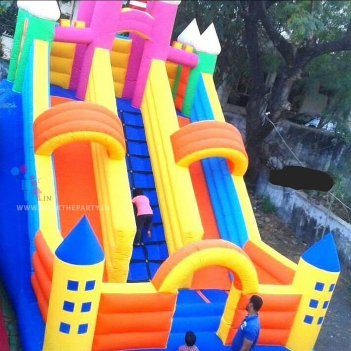 Bouncy slider 14*24 Feet