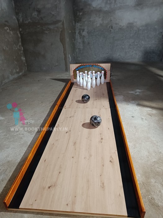 Bowling Alley game