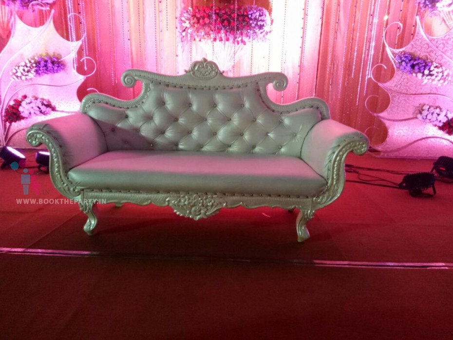 Sofa with Off-white Backrest