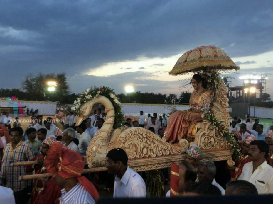 Pallaki with Peacock and Umbrella 