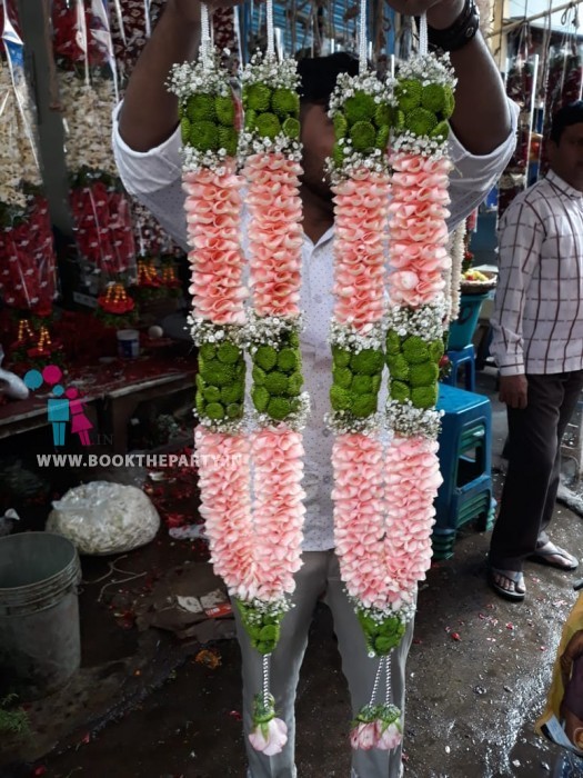 Green Daisies with Rose Petals Garland 