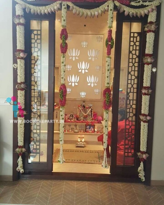 6 Feets Pooja Room Decor With Bombay malla and Lotus.