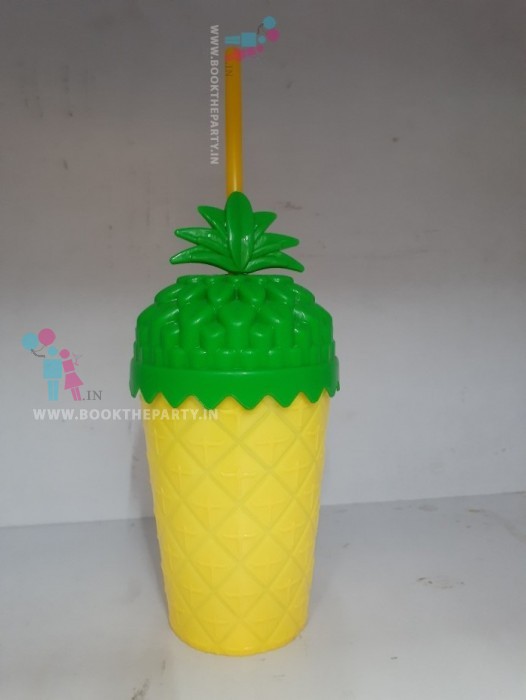 Pineapple Sipper