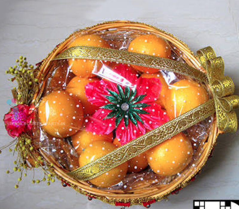 Fruits Basket with Decor 